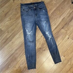 Judy Blue Jeans Womens 5/27 Skinny Fit Blue Distressed Denim Medium Wash Raw Hem